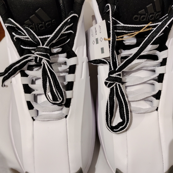 Adidas shoes - Picture 7 of 9